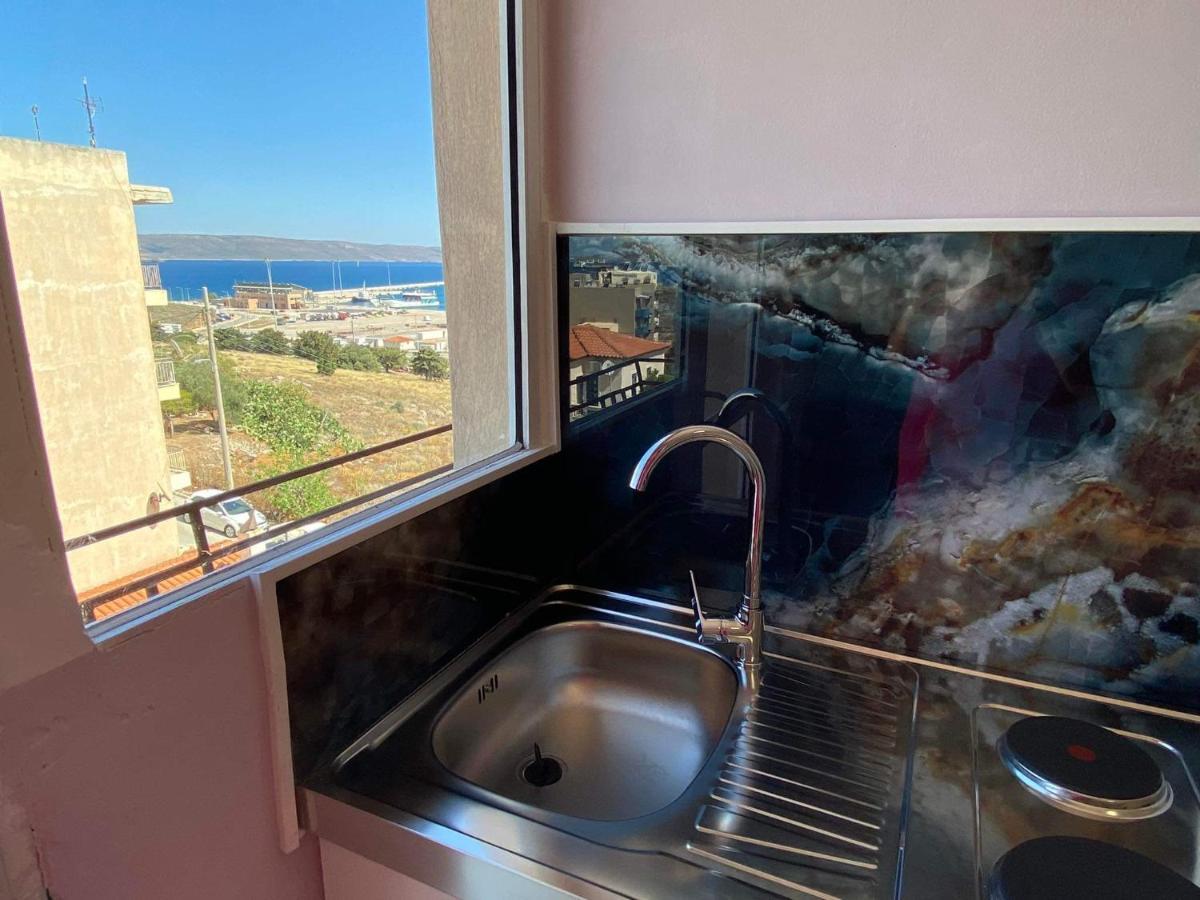 Lavrio 1Bdr Penthouse 7 Min On Foot From The Port Apartment ภายนอก รูปภาพ